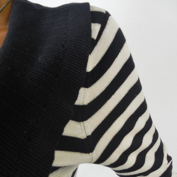 WHITE HOUSE BLACK MARKET M SILK Knit Cardigan - Picture 3 of 13